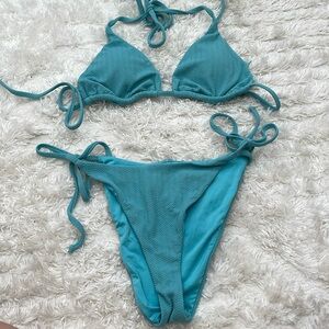 Dippin Daisy’s Bikini Set